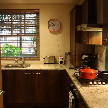 Ferienwohnung Canterbury Elms Court Exterior foto