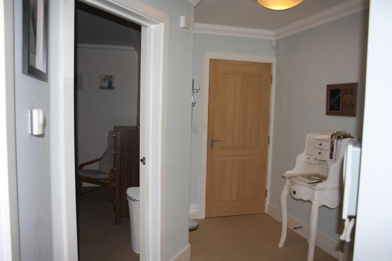 Ferienwohnung Canterbury Elms Court Zimmer foto